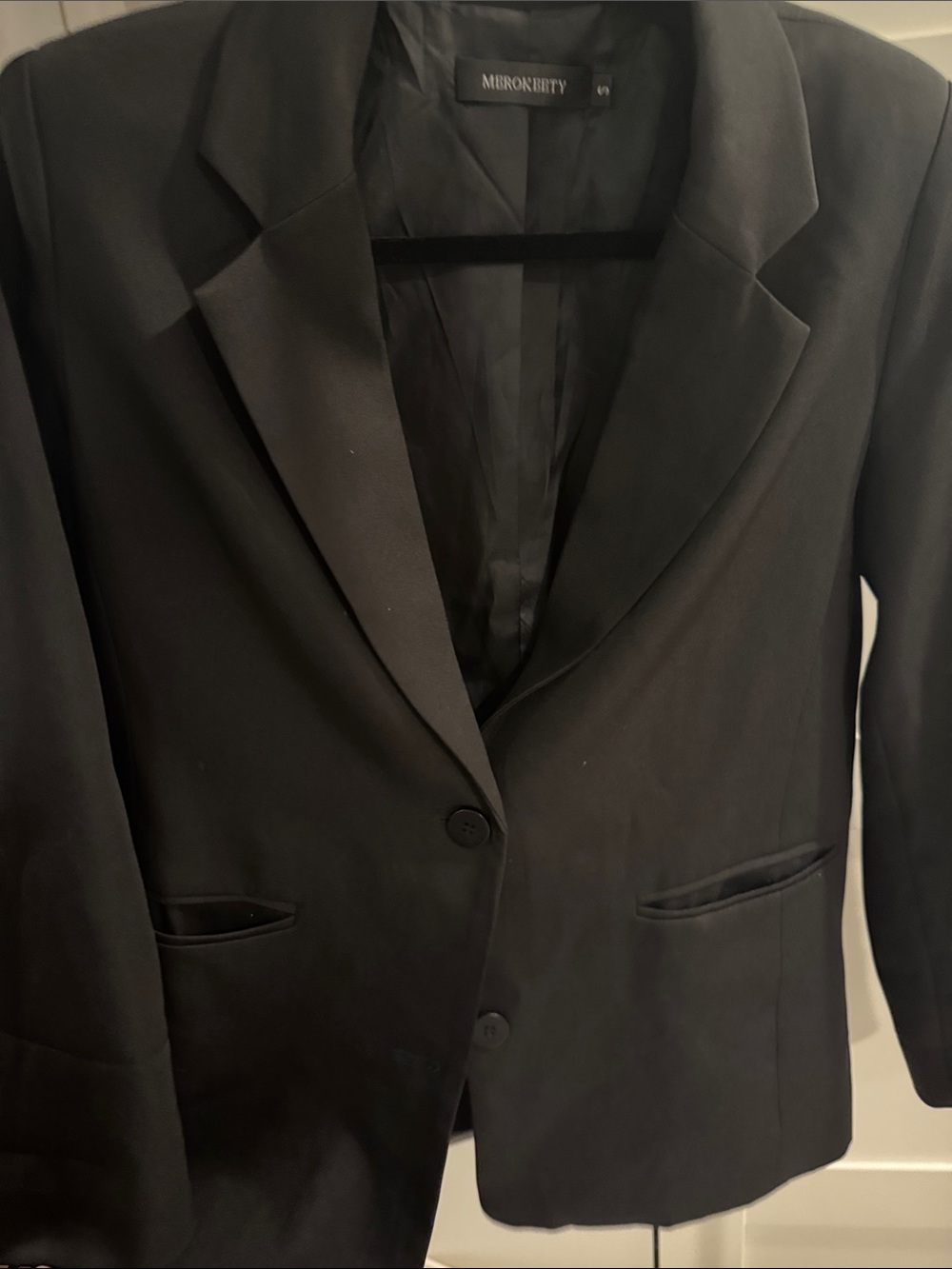 Mango Ladies Black Tailored Single-Breasted Blazer